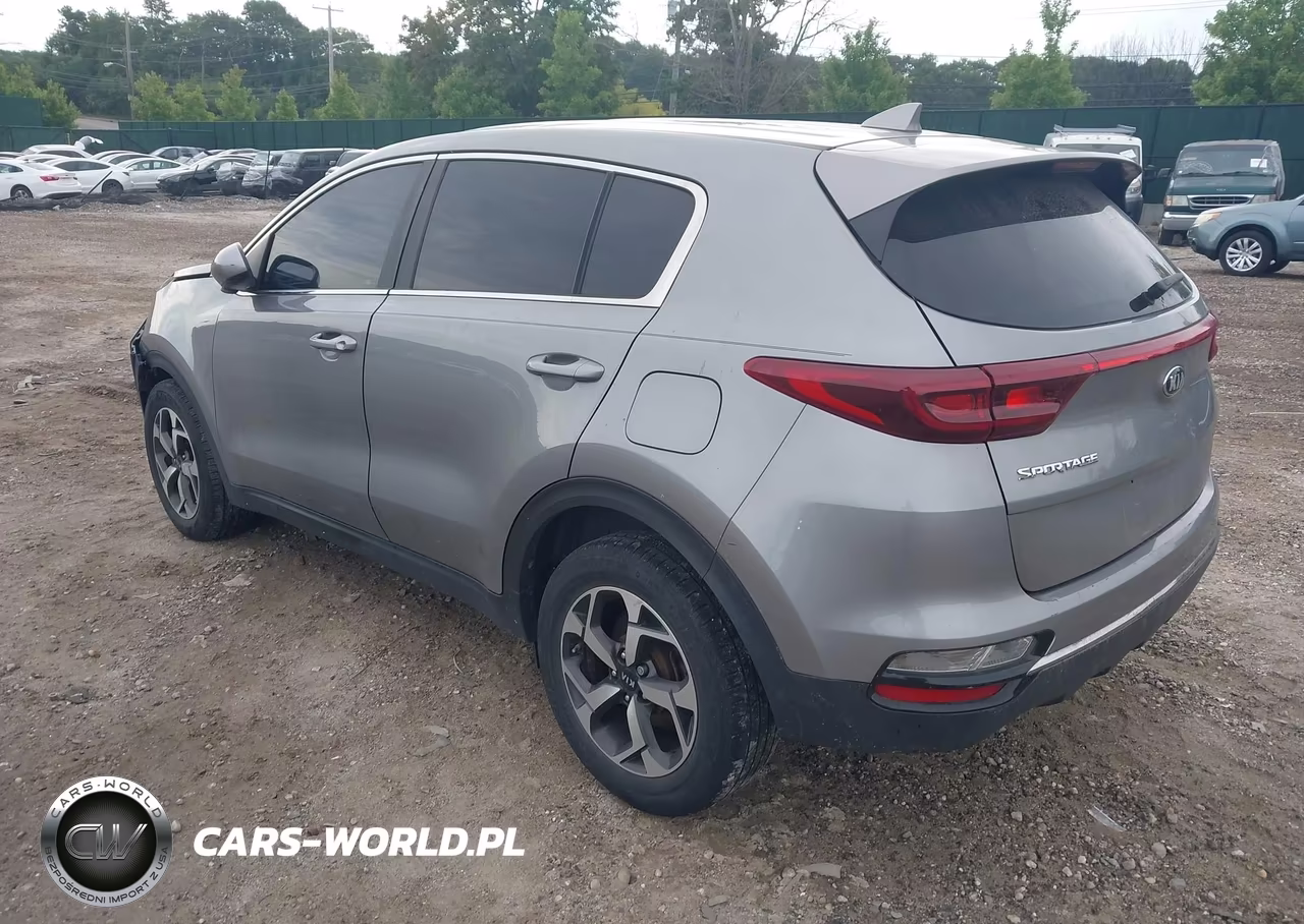 2020 Kia Sportage Lx VIN:KNDPM3AC0L7724084 - 3