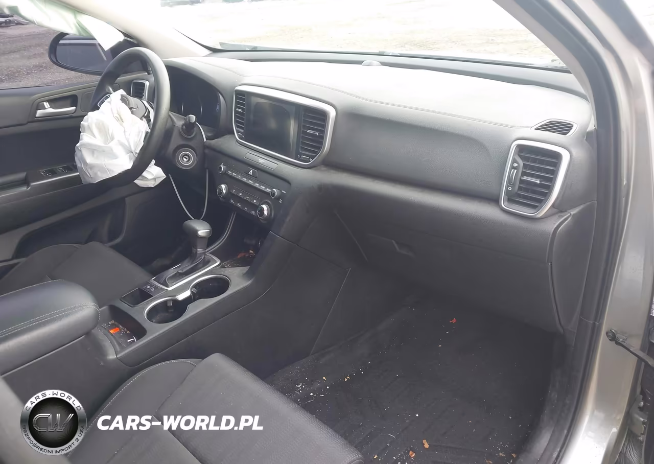 2020 Kia Sportage Lx VIN:KNDPM3AC0L7724084 - 5
