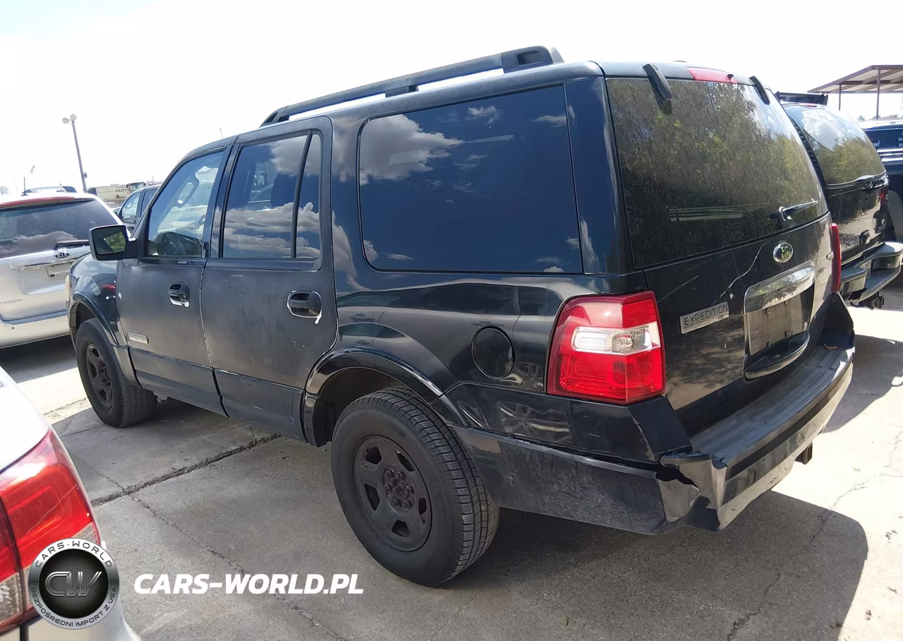 2008 Ford Expedition Xlt VIN:1FMFU16568LA55579 - 3
