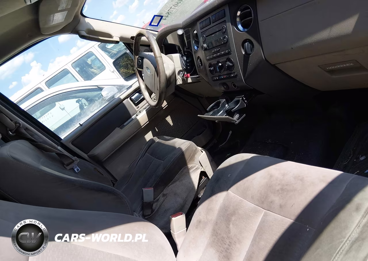 2008 Ford Expedition Xlt VIN:1FMFU16568LA55579 - 5