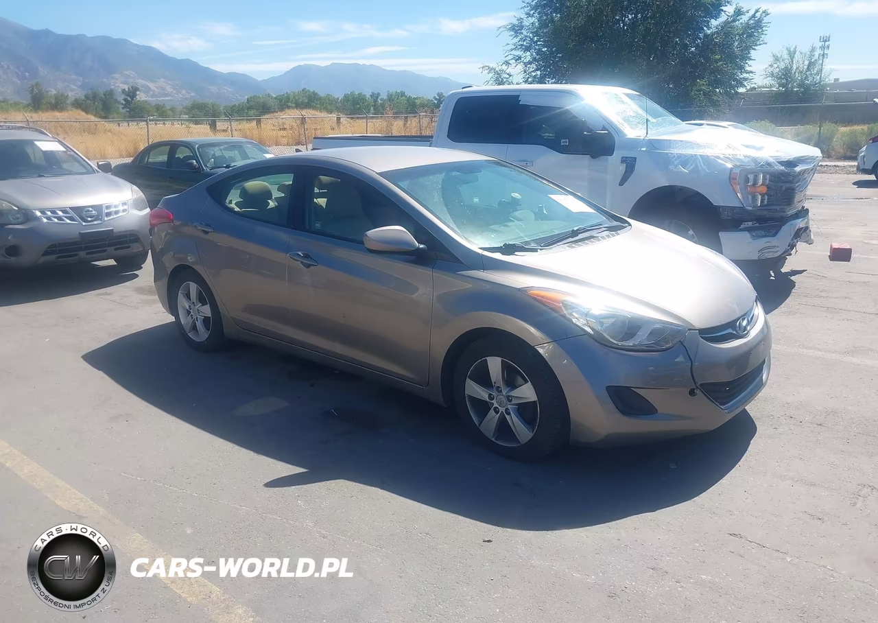 2013 Hyundai Elantra Gls