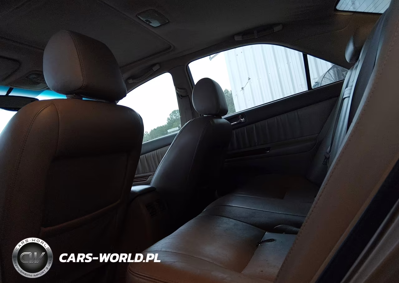 2003 Toyota Camry Xle VIN:4T1BE32K43U700994 - 8