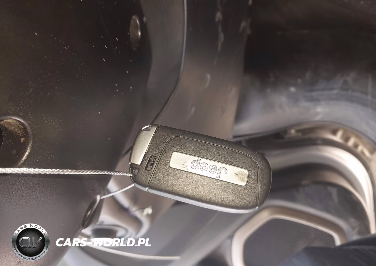 2017 Jeep Renegade Latitude Fwd VIN:ZACCJABB9HPG25758 - 11