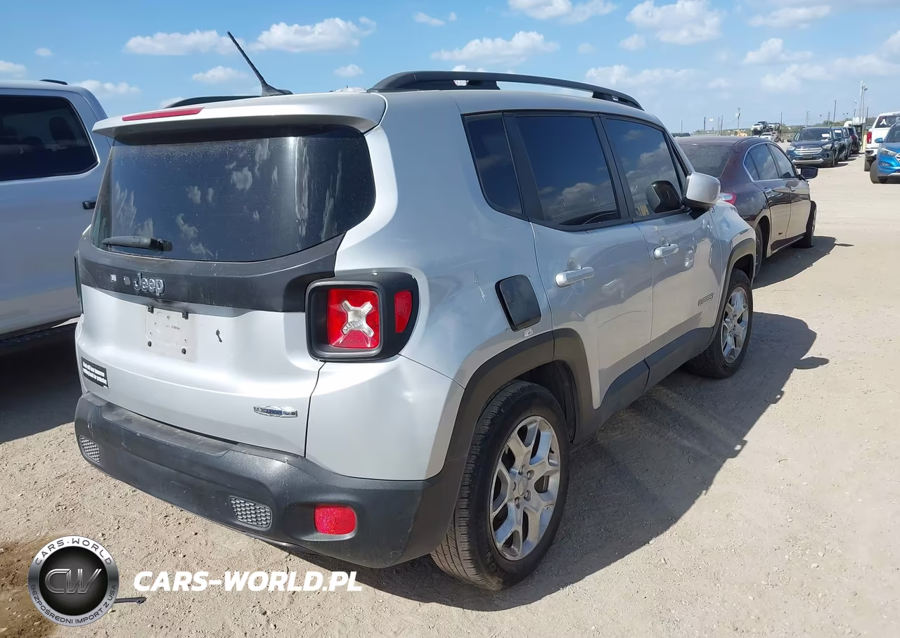 2017 Jeep Renegade Latitude Fwd VIN:ZACCJABB9HPG25758 - 4