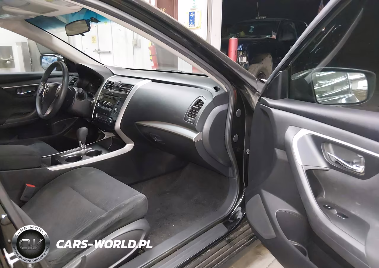 2015 Nissan Altima 2.5 S VIN:1N4AL3APXFC209719 - 5