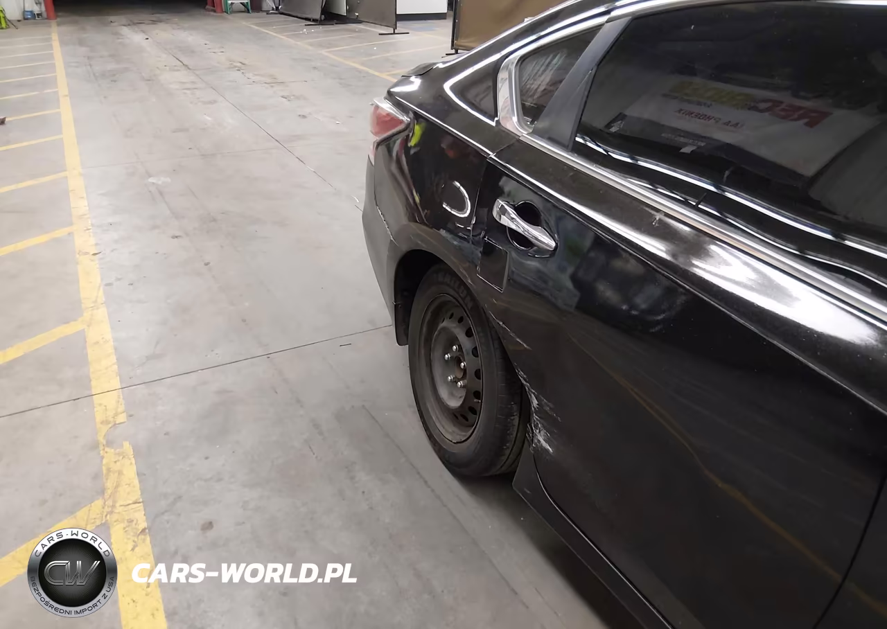 2015 Nissan Altima 2.5 S VIN:1N4AL3APXFC209719 - 6