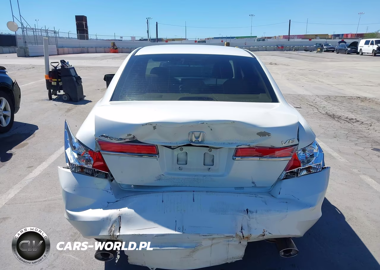 2011 Honda Accord 3.5 Ex VIN:1HGCP3F72BA002619 - 16