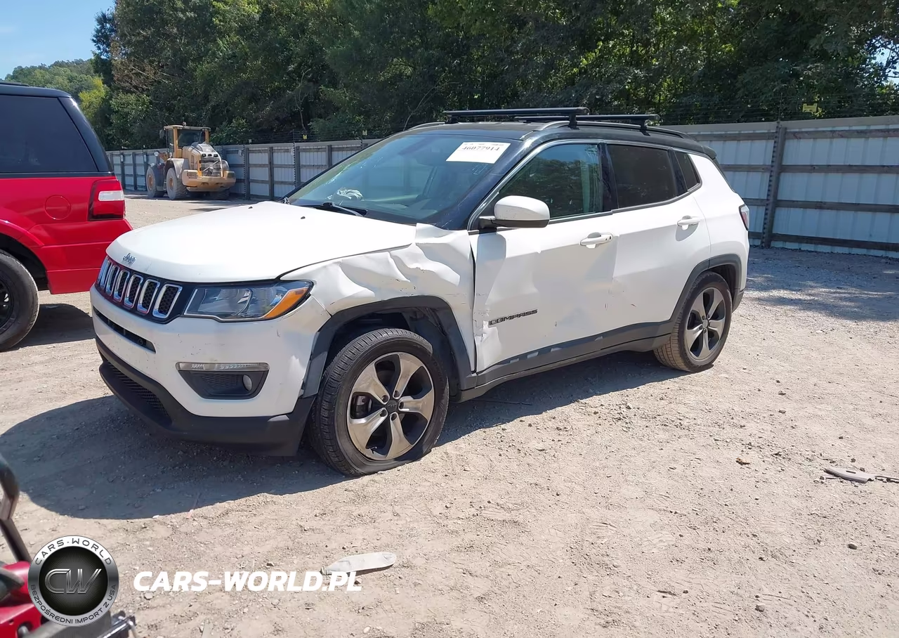2018 Jeep Compass Latitude VIN:3C4NJCBB2JT181626 - 2