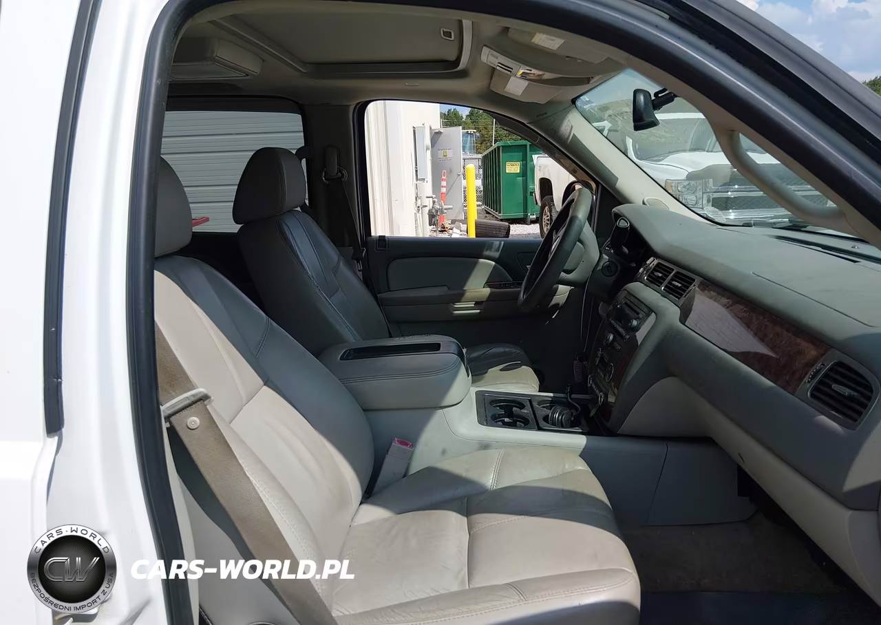 2007 Chevrolet Tahoe Lt VIN:1GNFC13J47R411510 - 5