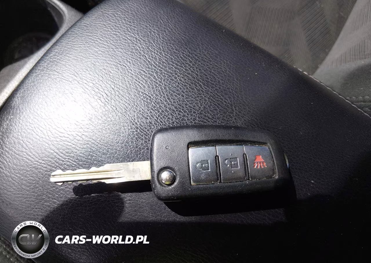 2016 Nissan Rogue S VIN:5N1AT2MN0GC807460 - 11