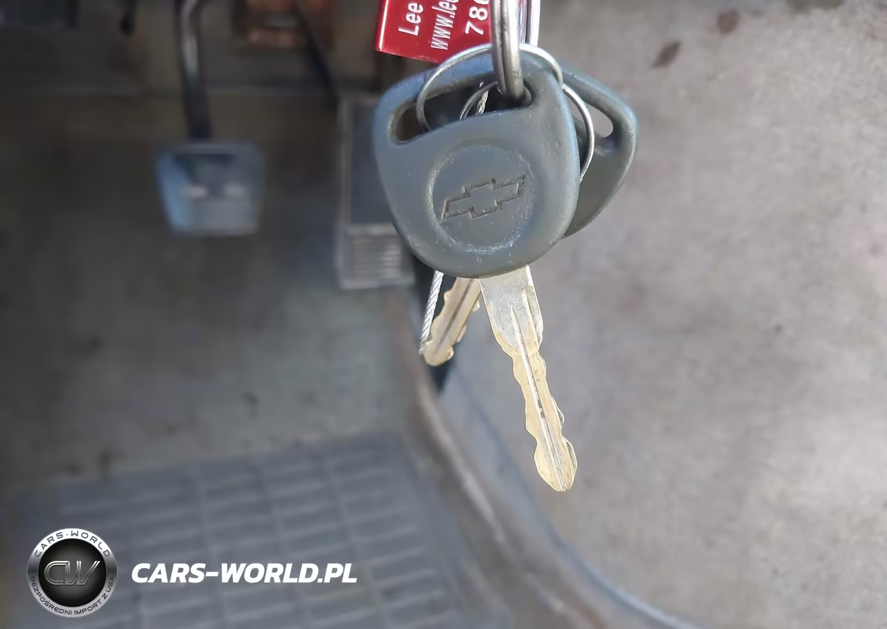 2002 Chevrolet Astro Ls VIN:1GNEL19XX2B127128 - 11