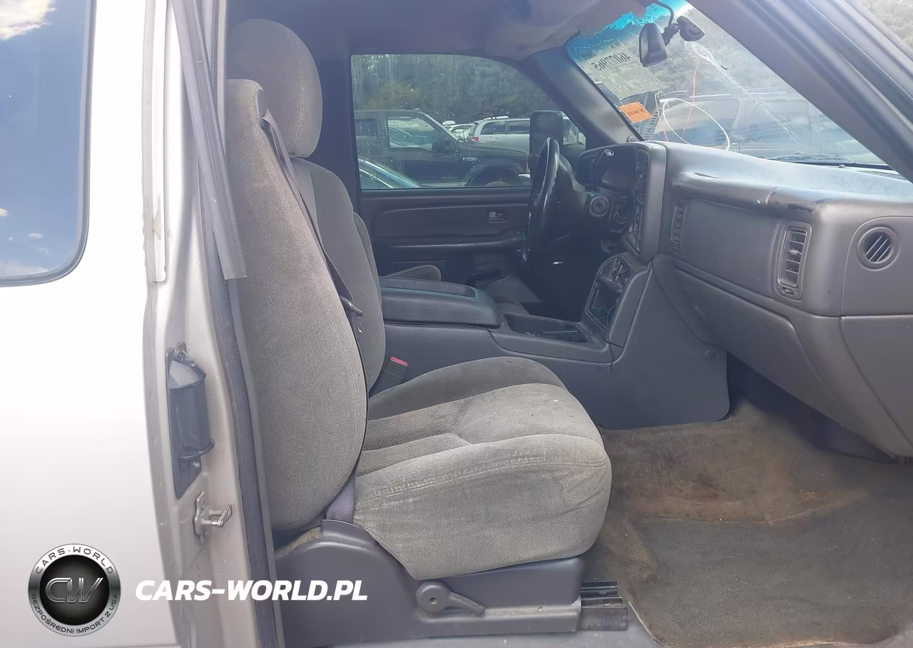 2004 Chevrolet Silverado 2500Hd Ls VIN:1GCHK29U04E386295 - 5