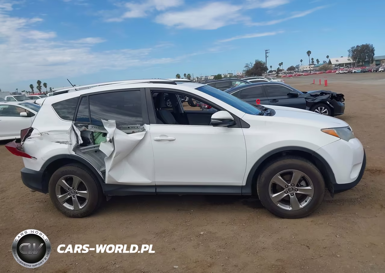 2015 Toyota Rav4 Xle VIN:JTMWFREV5FD079409 - 13