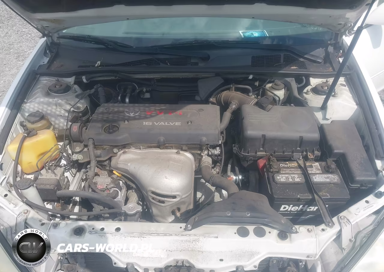 2003 Toyota Camry Le VIN:JTDBE32K930169044 - 10