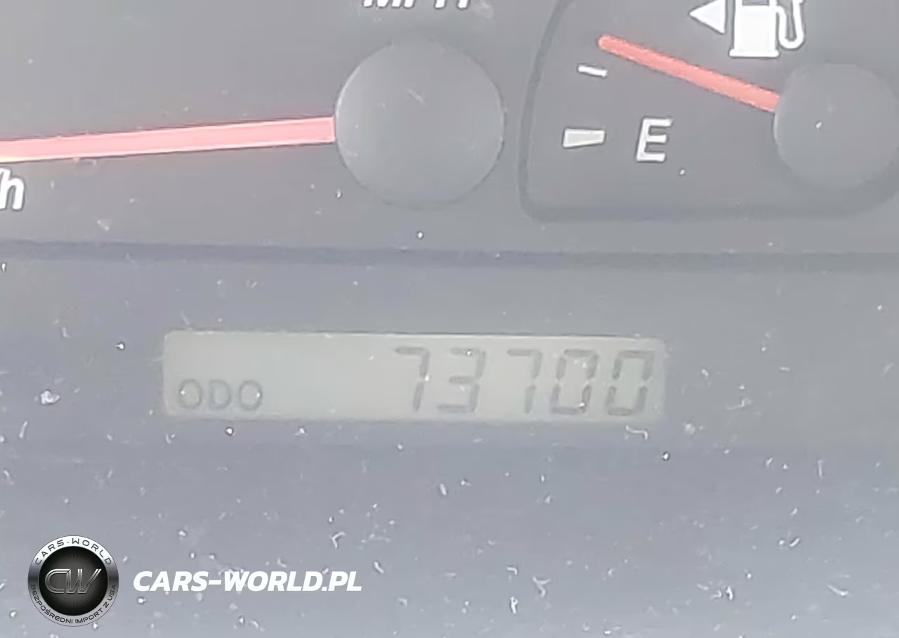2003 Toyota Camry Le VIN:JTDBE32K930169044 - 15