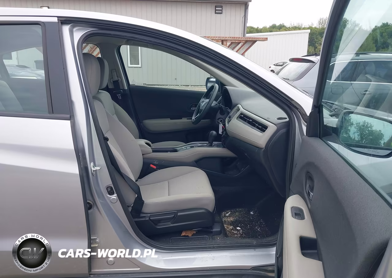2022 Honda Hr-V Awd Lx VIN:3CZRU6H32NM763486 - 5