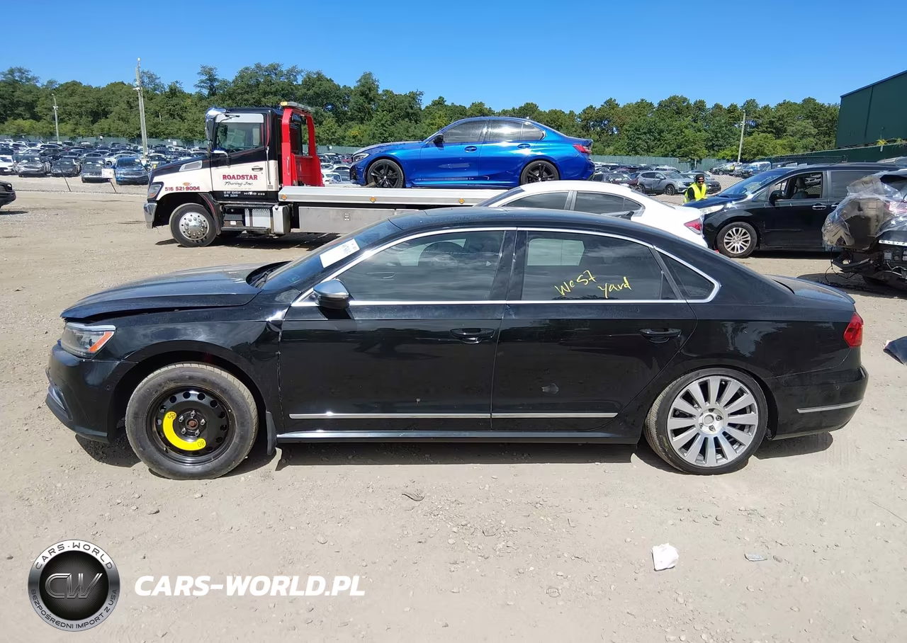 2016 Volkswagen Passat V6 Sel Premium VIN:1VWCM7A38GC006265 - 14