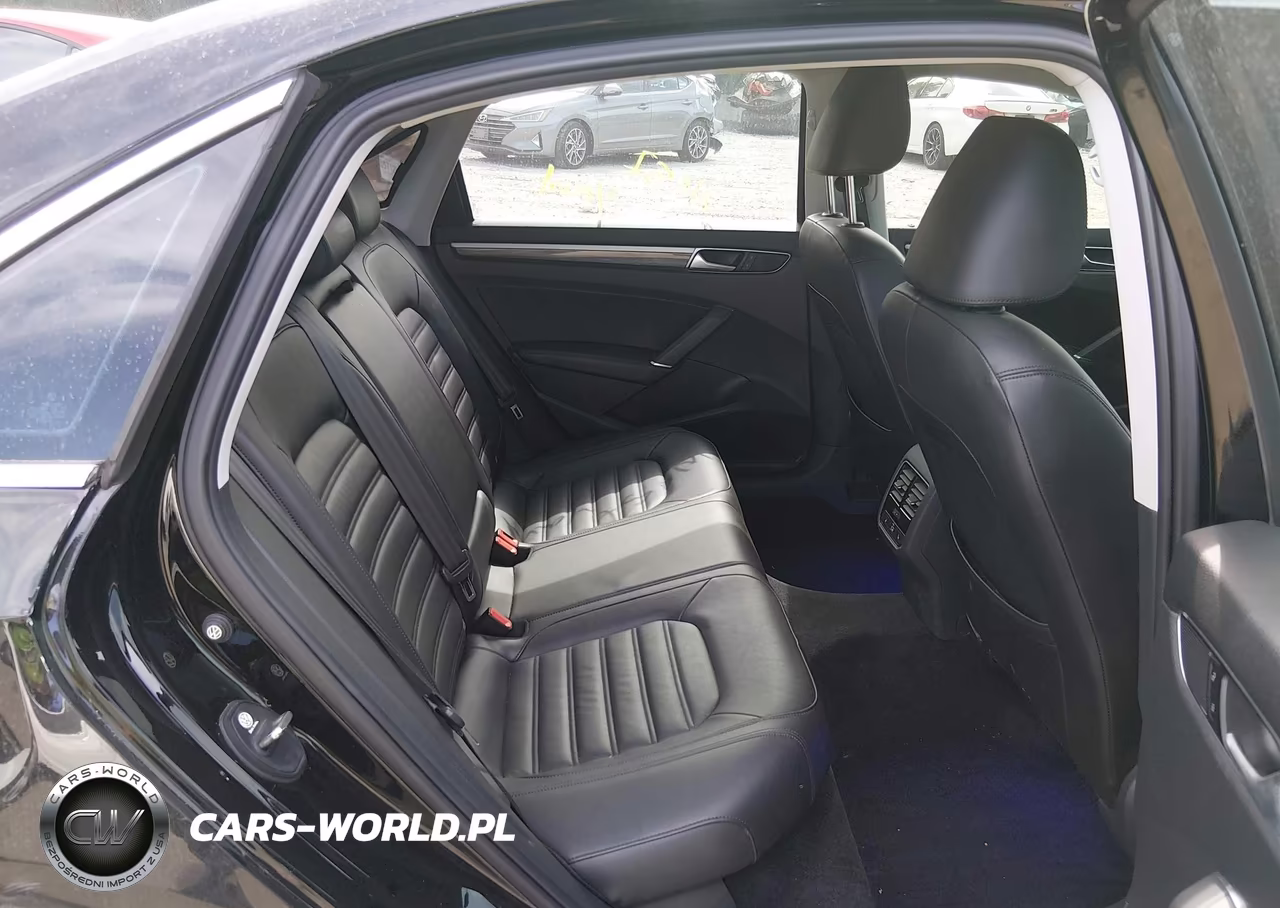 2016 Volkswagen Passat V6 Sel Premium VIN:1VWCM7A38GC006265 - 8