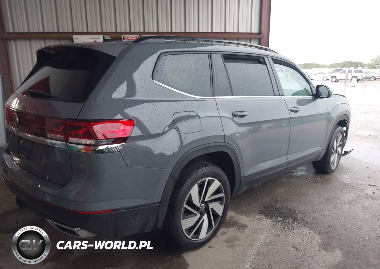 2026 Volkswagen Atlas Se With Technology VIN:1V2JN2CAXTC558493 - 4