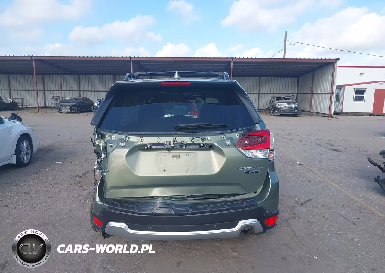 2019 Subaru Forester Touring VIN:JF2SKAWC0KH478208 - 16