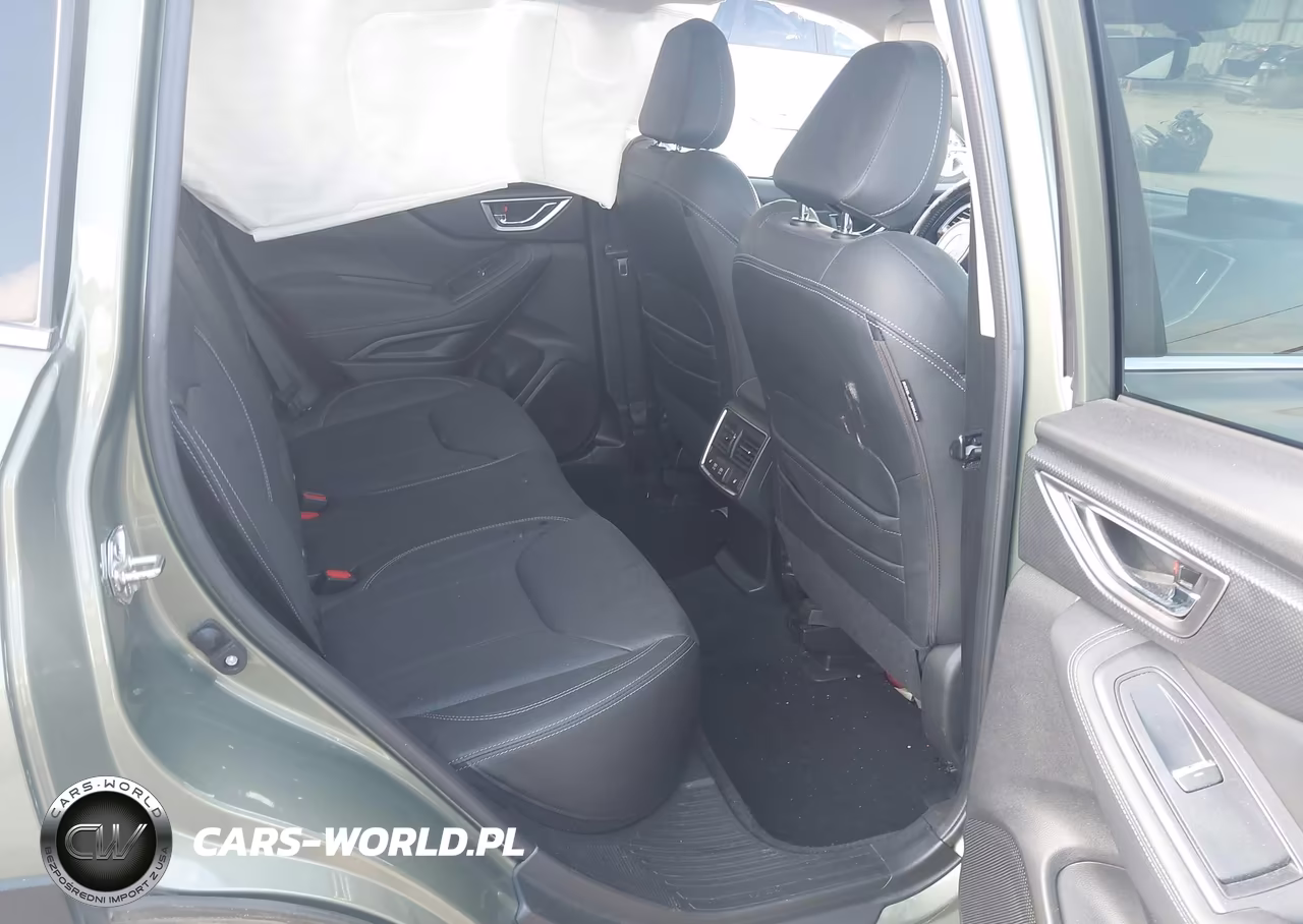 2019 Subaru Forester Touring VIN:JF2SKAWC0KH478208 - 8