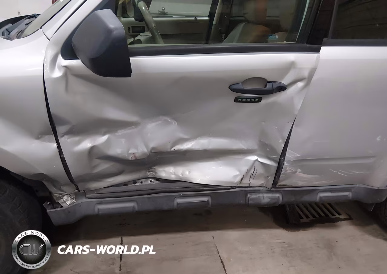 2011 Ford Escape Xlt VIN:1FMCU0DGXBKA27539 - 6