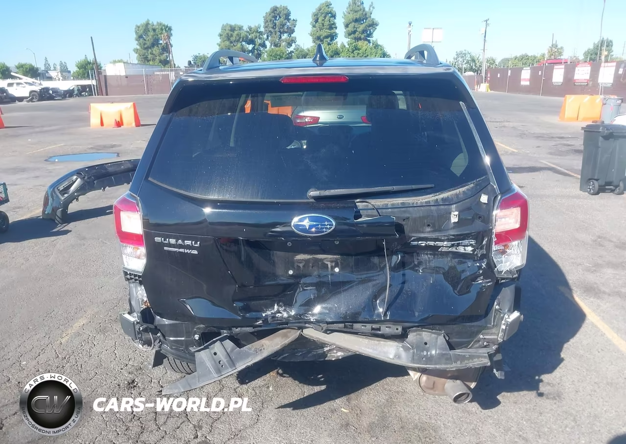 2017 Subaru Forester 2.5I Touring VIN:JF2SJATC2HH411948 - 17