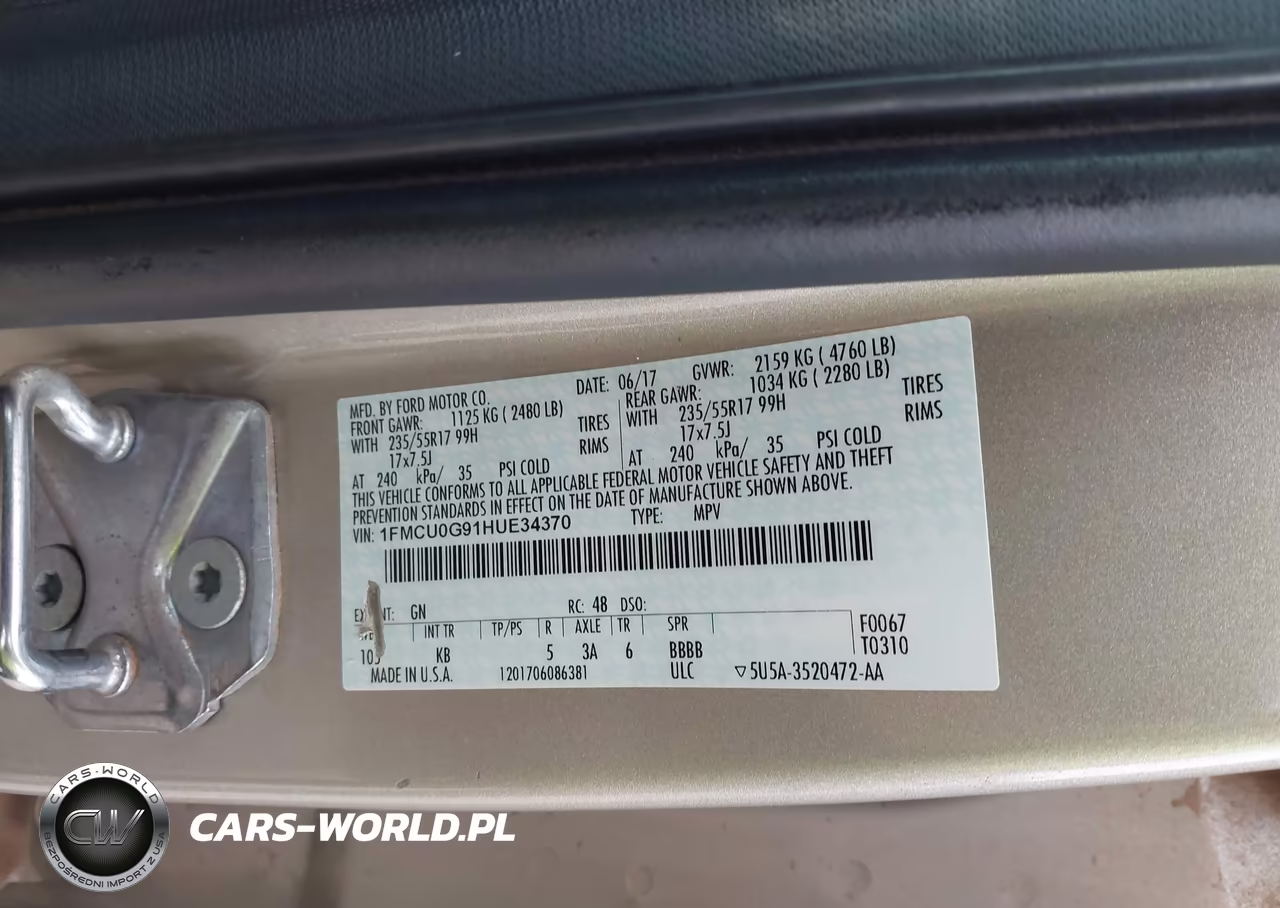 2017 Ford Escape Se VIN:1FMCU0G91HUE34370 - 9
