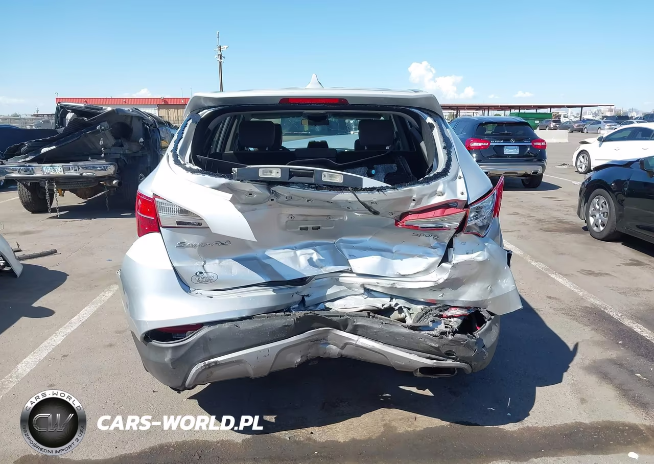 2015 Hyundai Santa Fe Sport 2.4L VIN:5XYZT3LB5FG284838 - 16