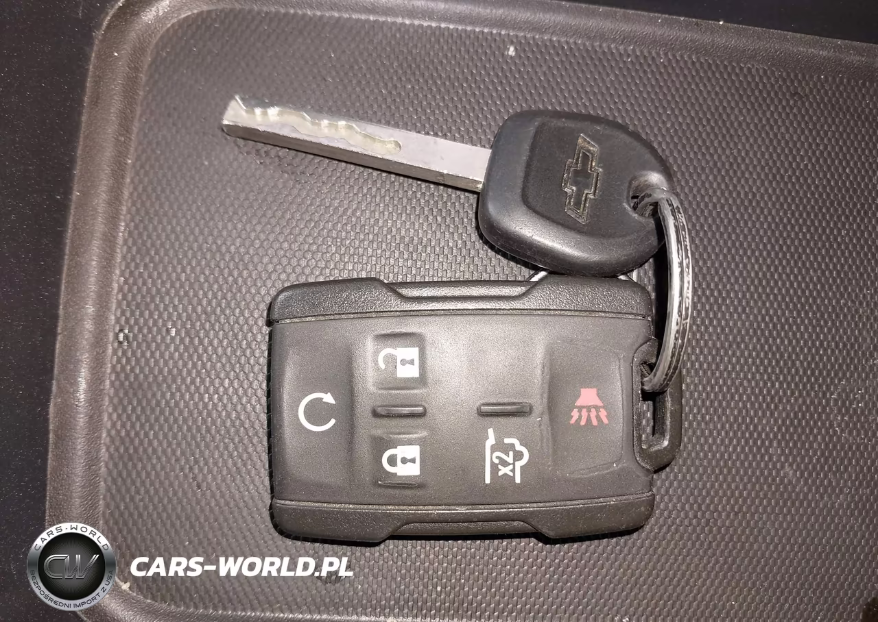 2019 Chevrolet Tahoe Ls VIN:1GNSKAEC1KR334071 - 11