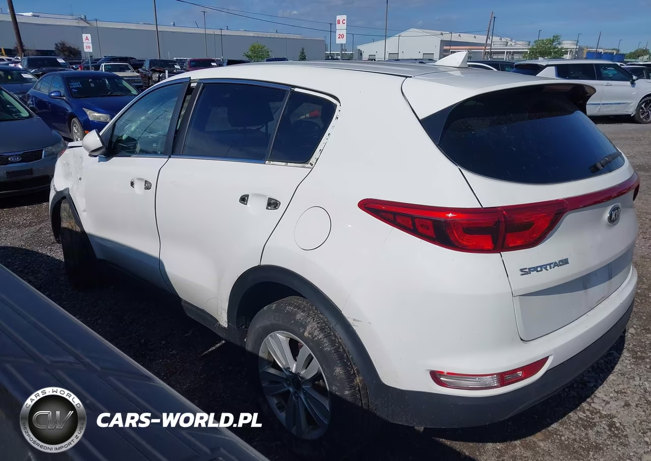 2019 Kia Sportage Lx VIN:KNDPMCAC0K7534140 - 3