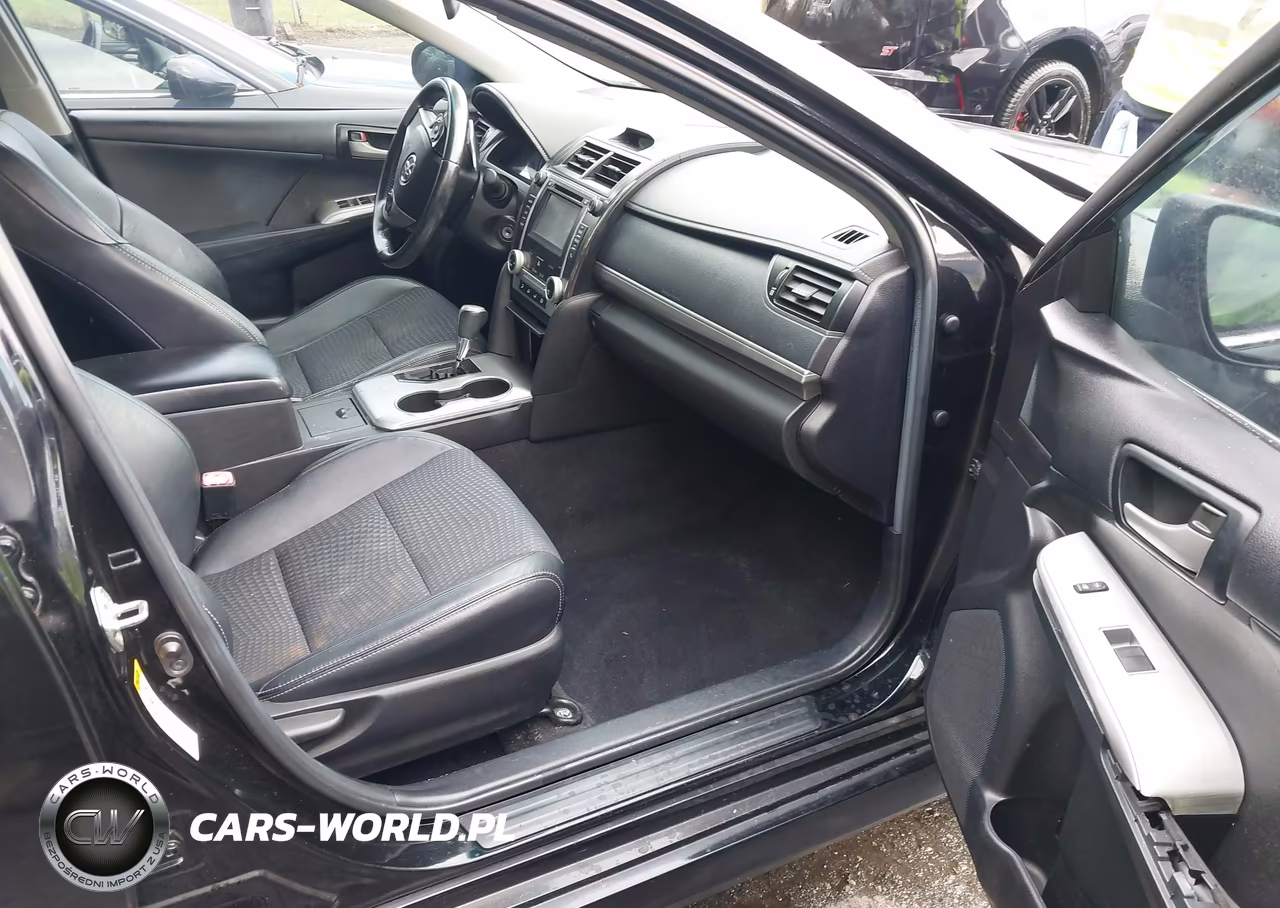 2014 Toyota Camry Se VIN:4T1BF1FK2EU430243 - 5