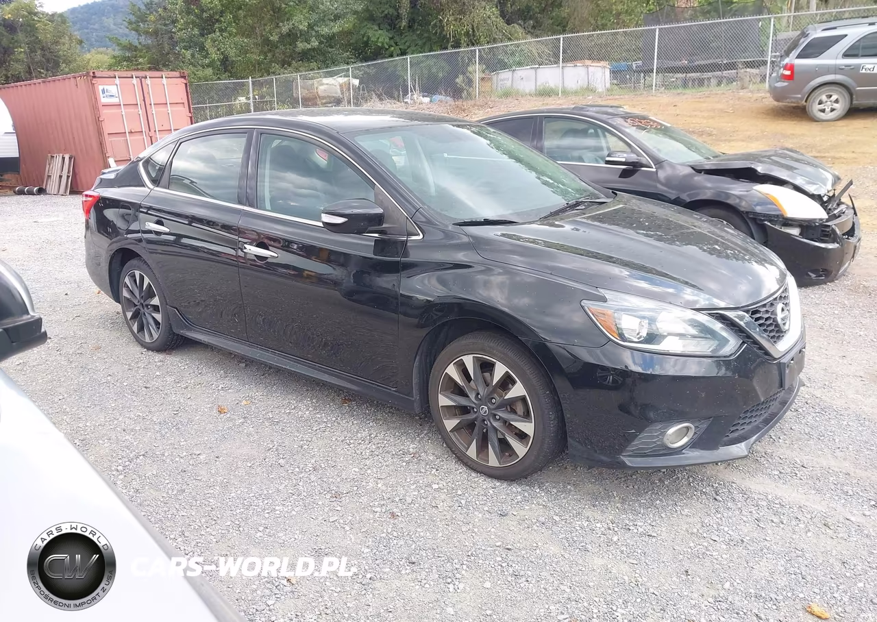 2017 Nissan Sentra Sr – zdjęcie 1 z 17