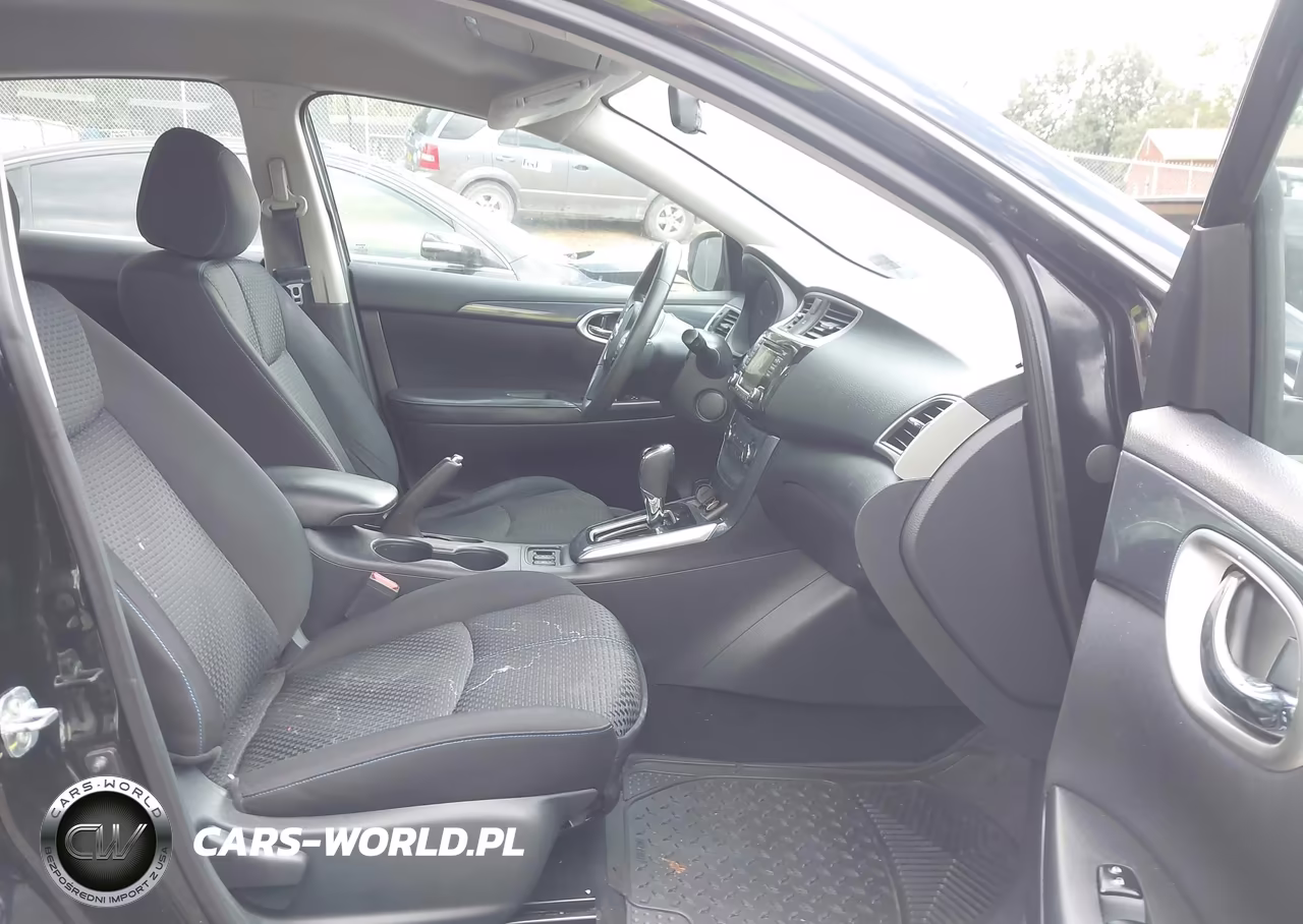 2017 Nissan Sentra Sr VIN:3N1AB7AP1HY392302 - 5