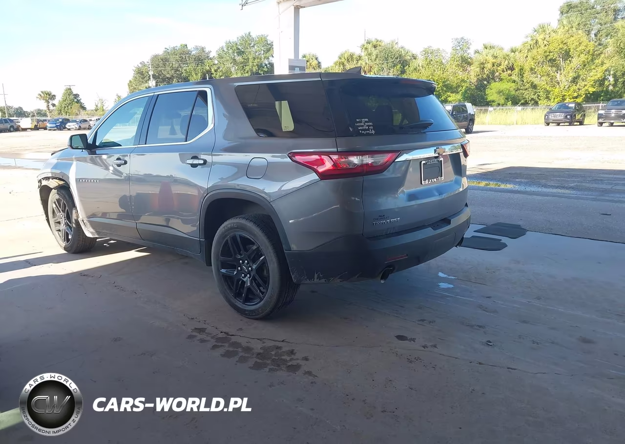 2020 Chevrolet Traverse Fwd Ls VIN:1GNERFKW0LJ269055 - 3