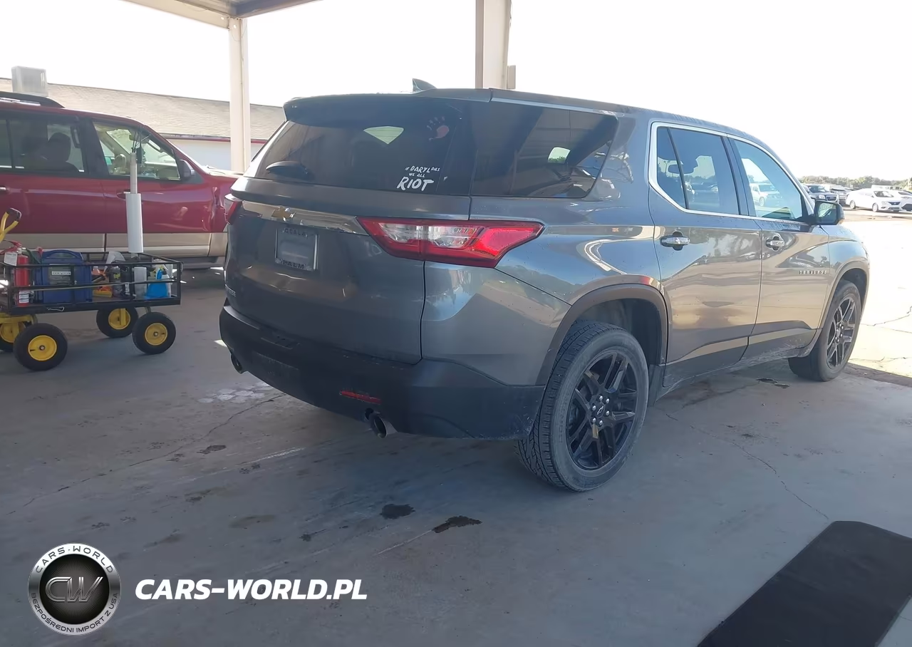 2020 Chevrolet Traverse Fwd Ls VIN:1GNERFKW0LJ269055 - 4