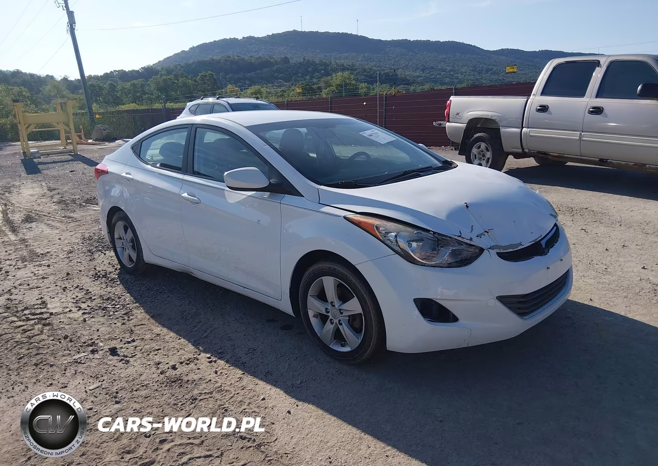 2013 Hyundai Elantra Gls