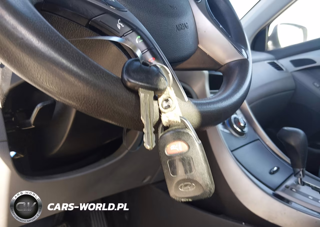 2013 Hyundai Elantra Gls VIN:5NPDH4AE4DH442672 - 11
