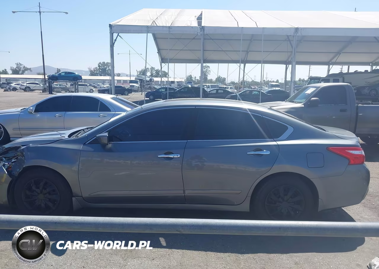 2017 Nissan Altima 2.5 S VIN:1N4AL3AP0HN312333 - 15