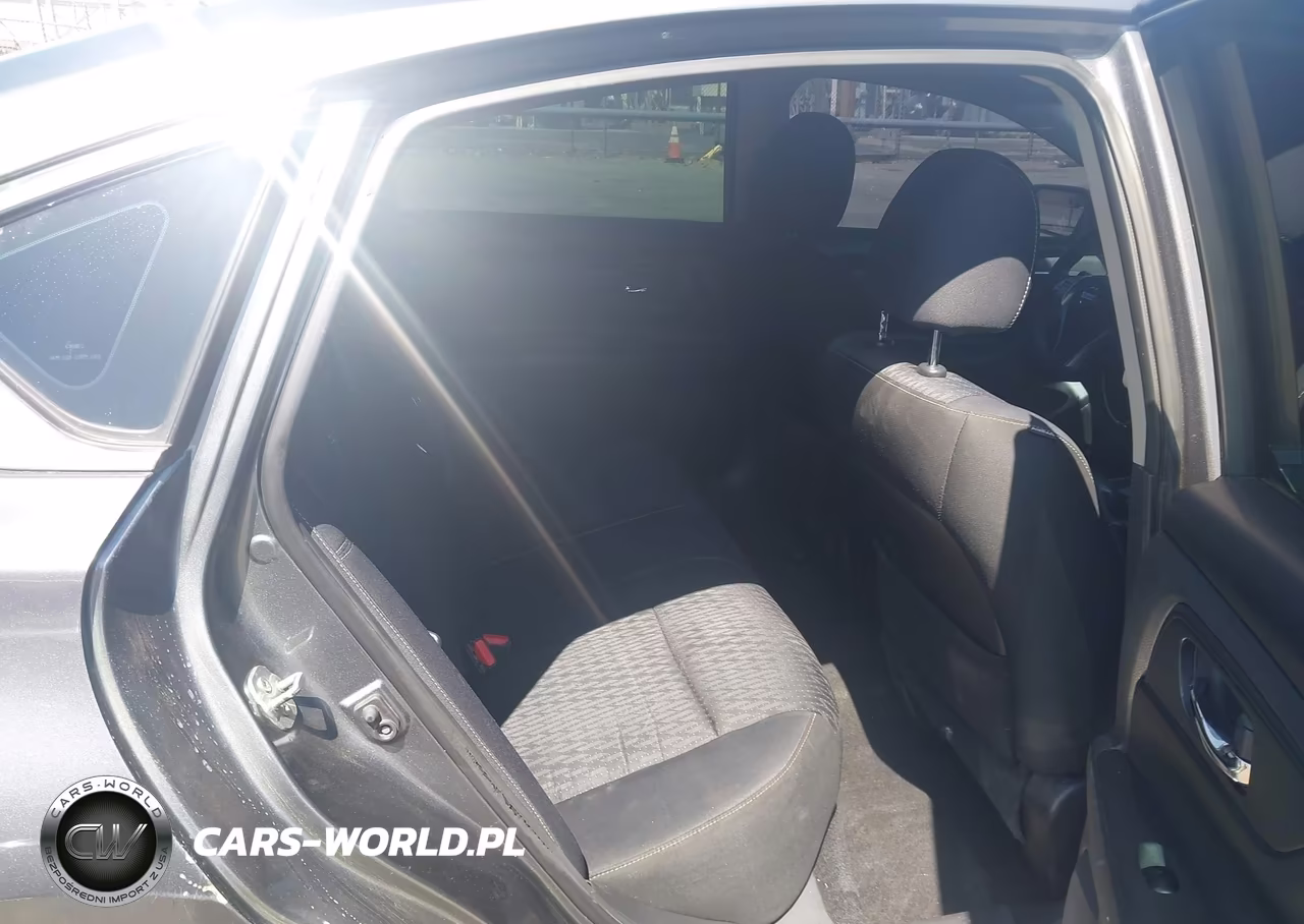 2017 Nissan Altima 2.5 S VIN:1N4AL3AP0HN312333 - 8