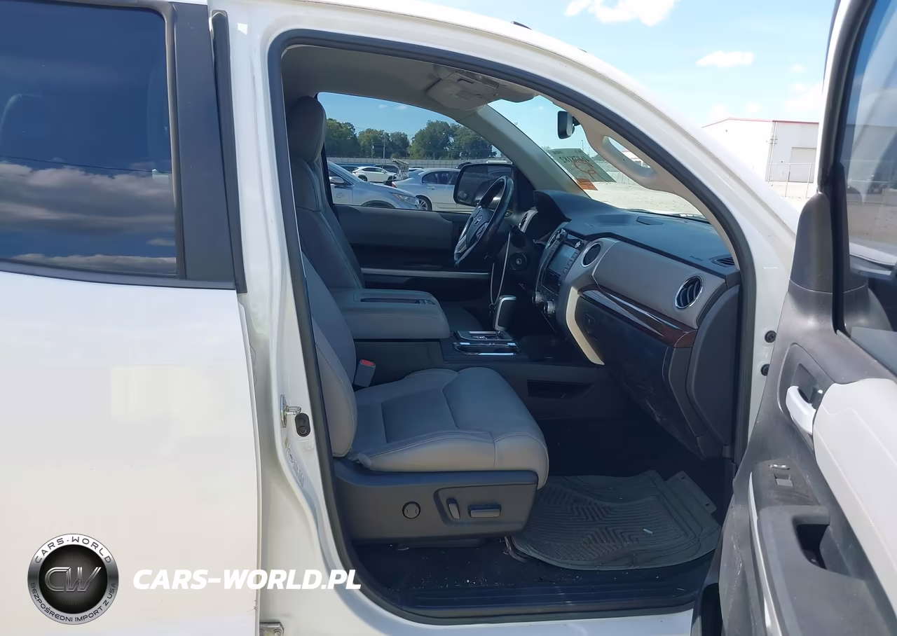 2017 Toyota Tundra Limited 5.7L V8 VIN:5TFSW5F12HX220621 - 5