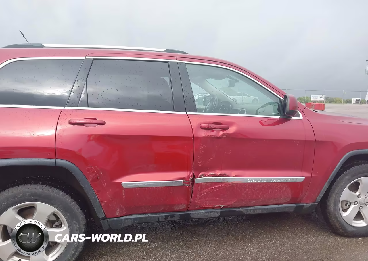 2013 Jeep Grand Cherokee Laredo VIN:1C4RJFAT7DC545780 - 6
