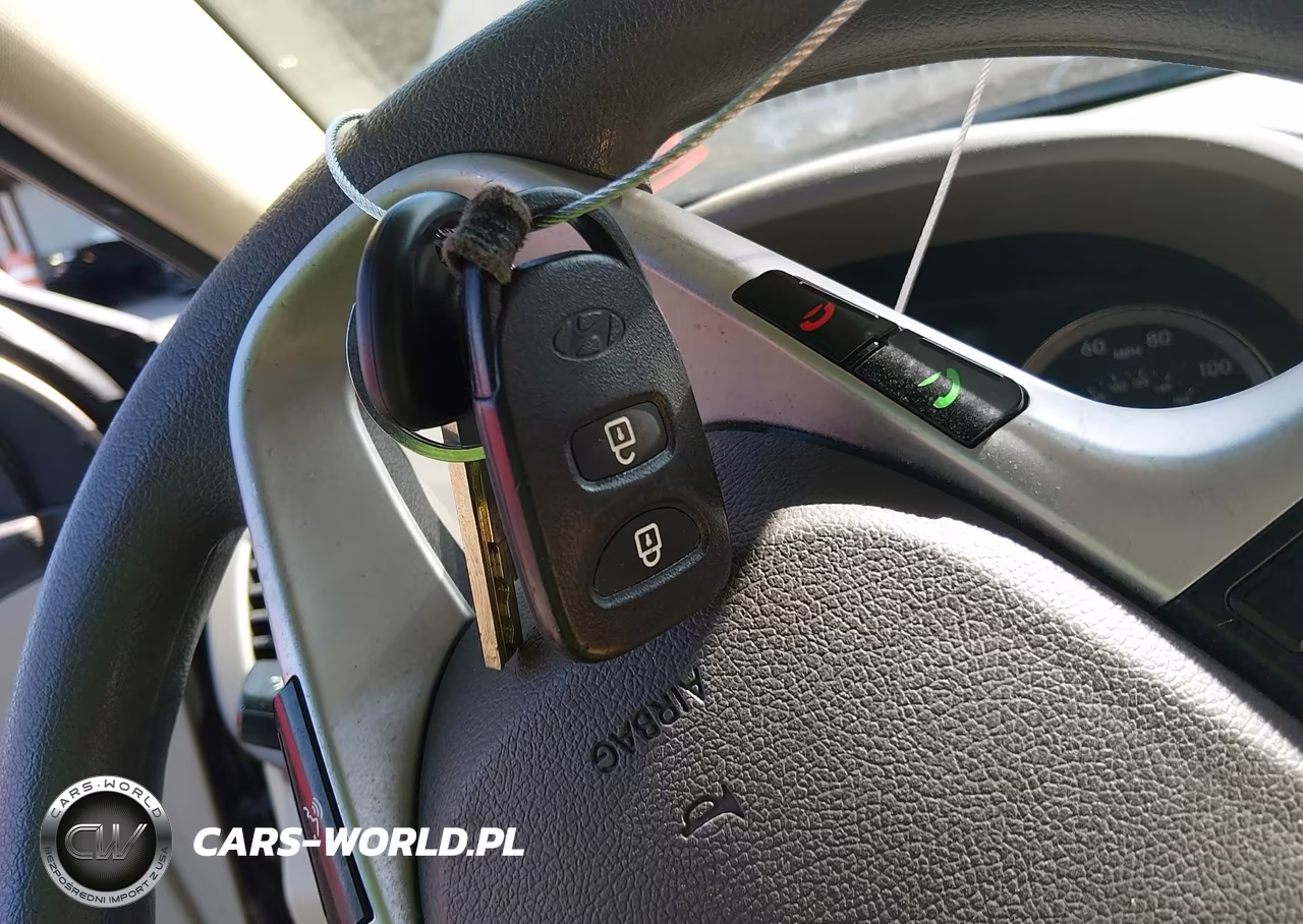 2013 Hyundai Accent Gls VIN:KMHCU4AE6DU580643 - 11