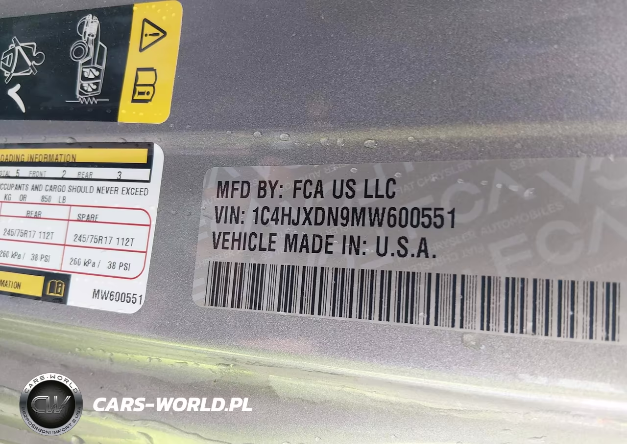 2021 Jeep Wrangler Unlimited Freedom 4X4 VIN:1C4HJXDN9MW600551 - 9