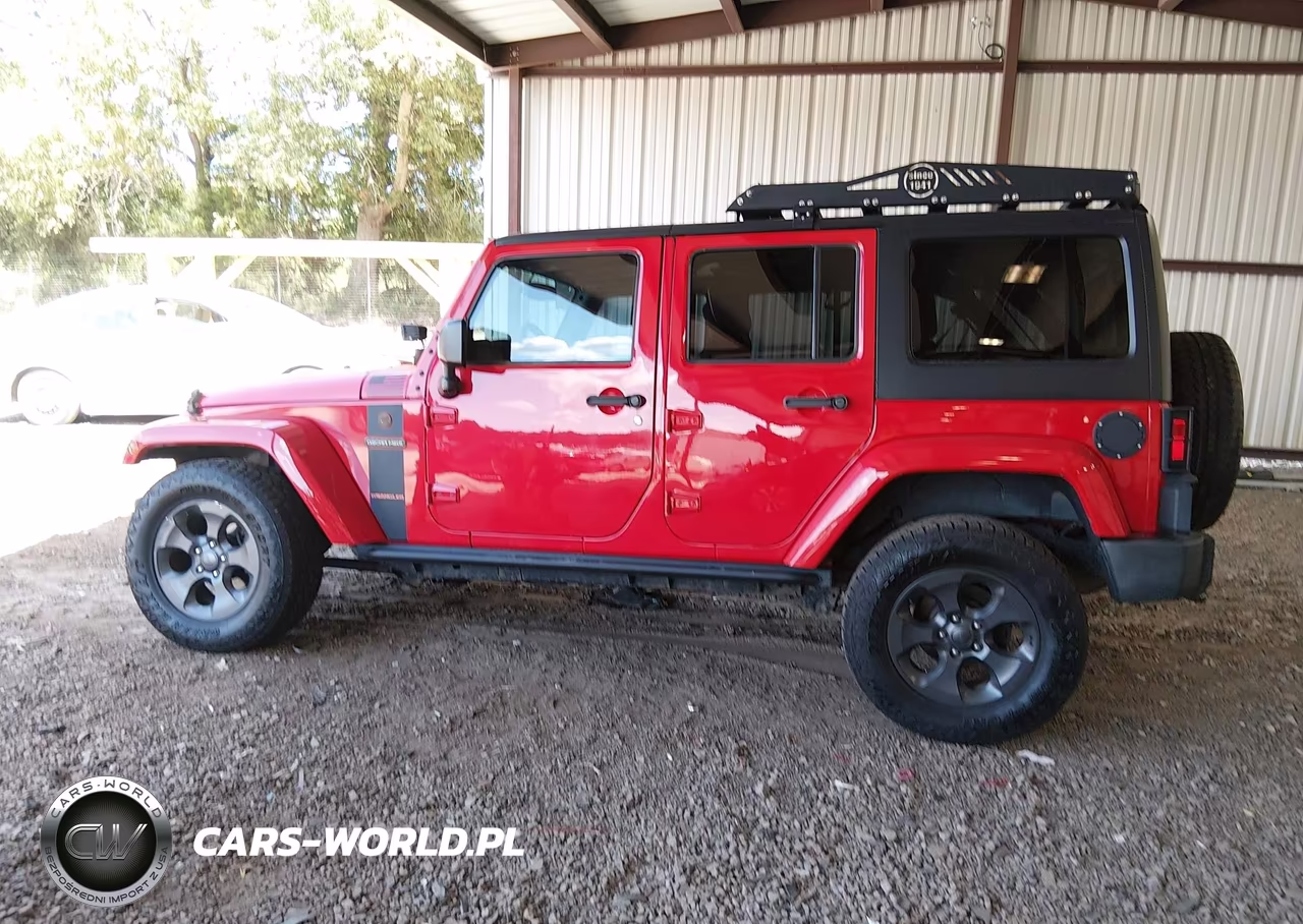2017 Jeep Wrangler Unlimited Freedom 4X4 VIN:1C4BJWDGXHL570890 - 14
