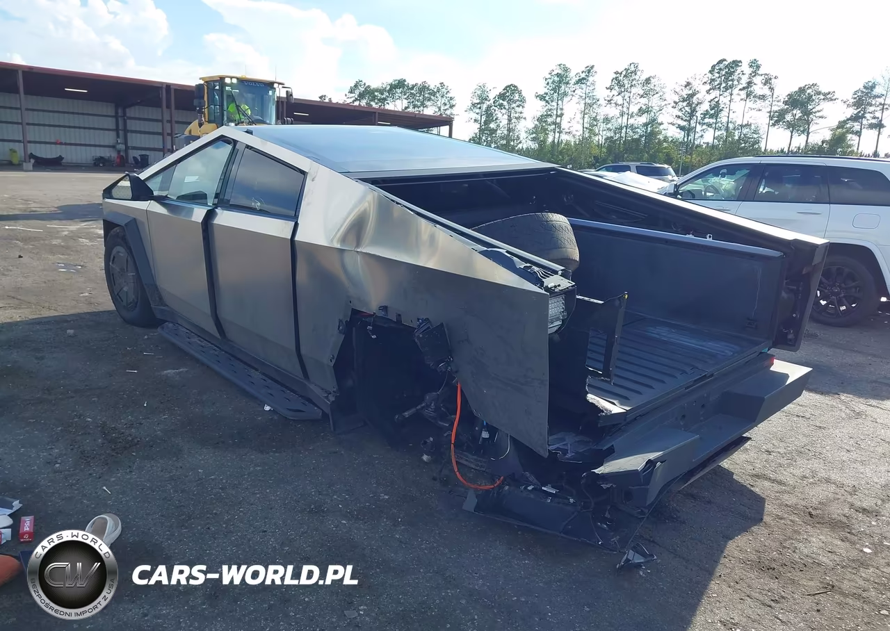 2024 Tesla Cybertruck All-Wheel Drive VIN:7G2CEHED6RA053707 - 3