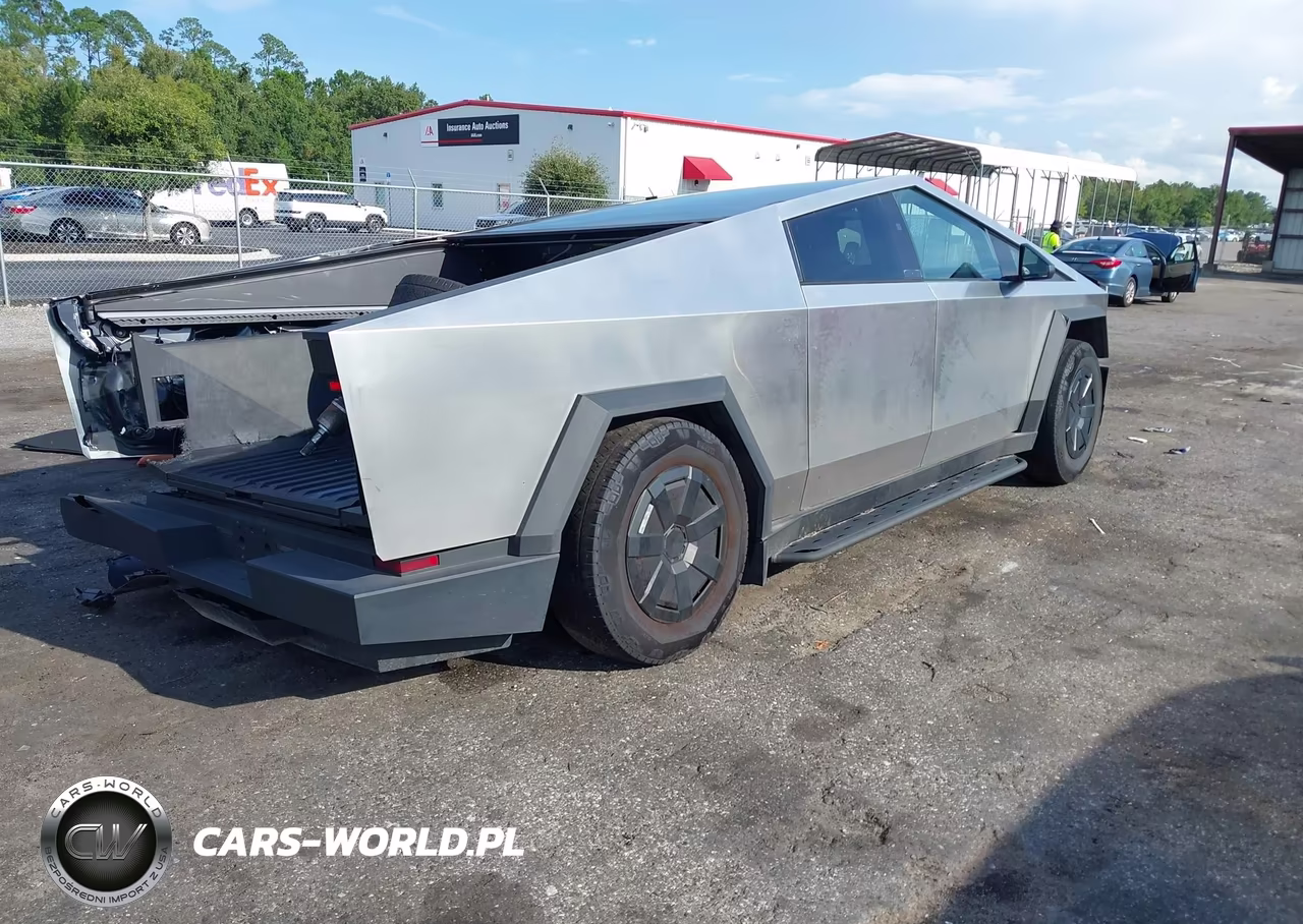 2024 Tesla Cybertruck All-Wheel Drive VIN:7G2CEHED6RA053707 - 4