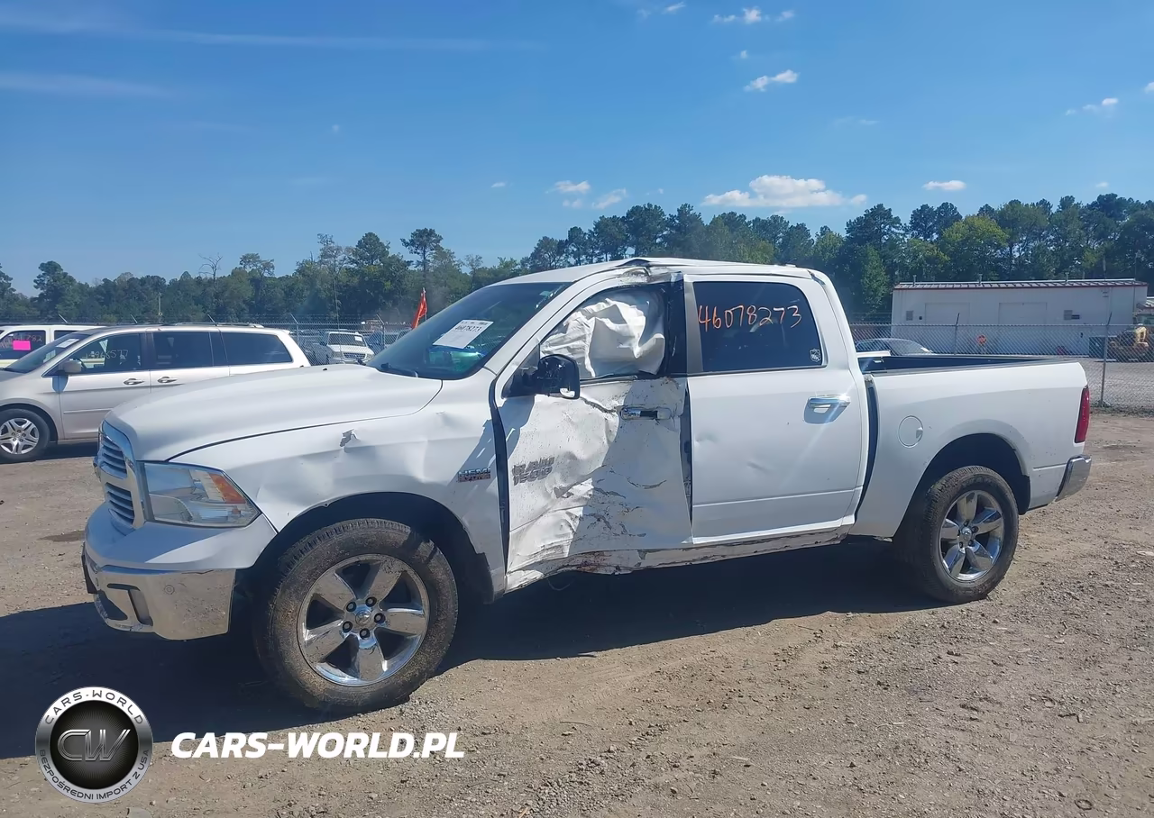 2018 Ram 1500 VIN:1C6RR7LT4JS253220 - 14