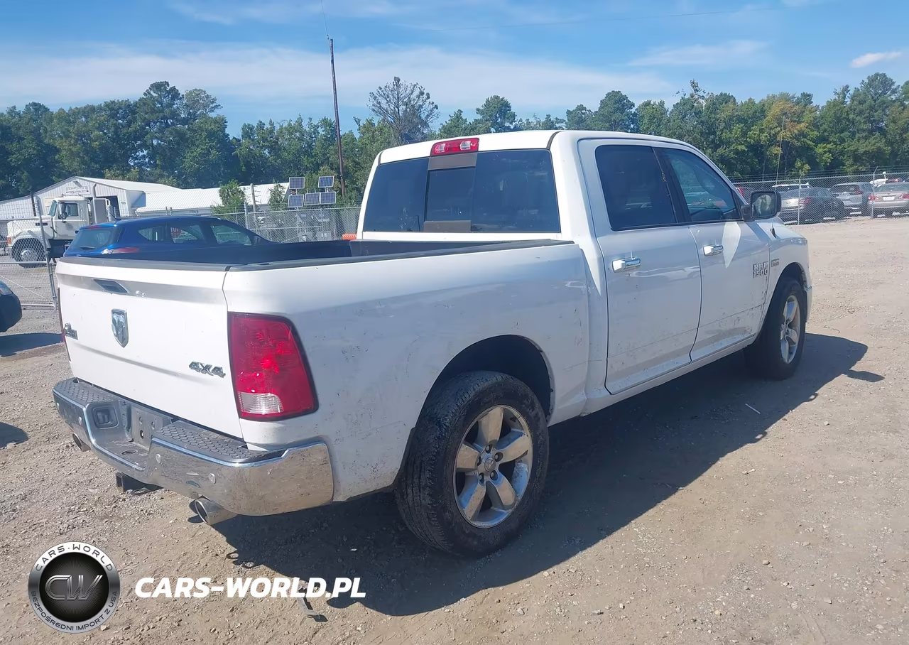 2018 Ram 1500 VIN:1C6RR7LT4JS253220 - 4