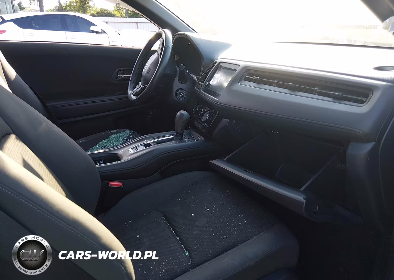 2019 Honda Hr-V Sport VIN:3CZRU5H10KM716140 - 5